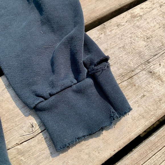 💛 Vintage 90s Lettermen Sports Tigers Soccer Black Hoodie Size Large Thrashed - Picture 4 of 10